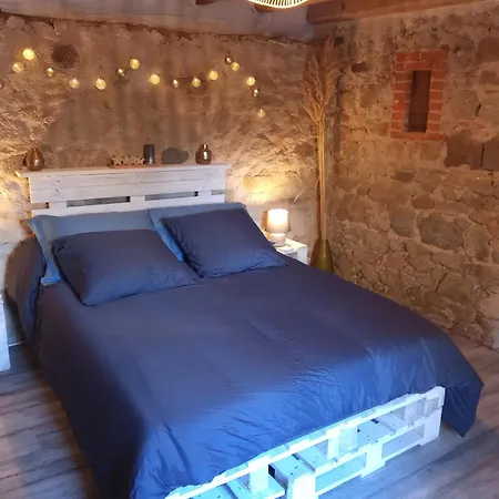 D'hotes Les Cabris